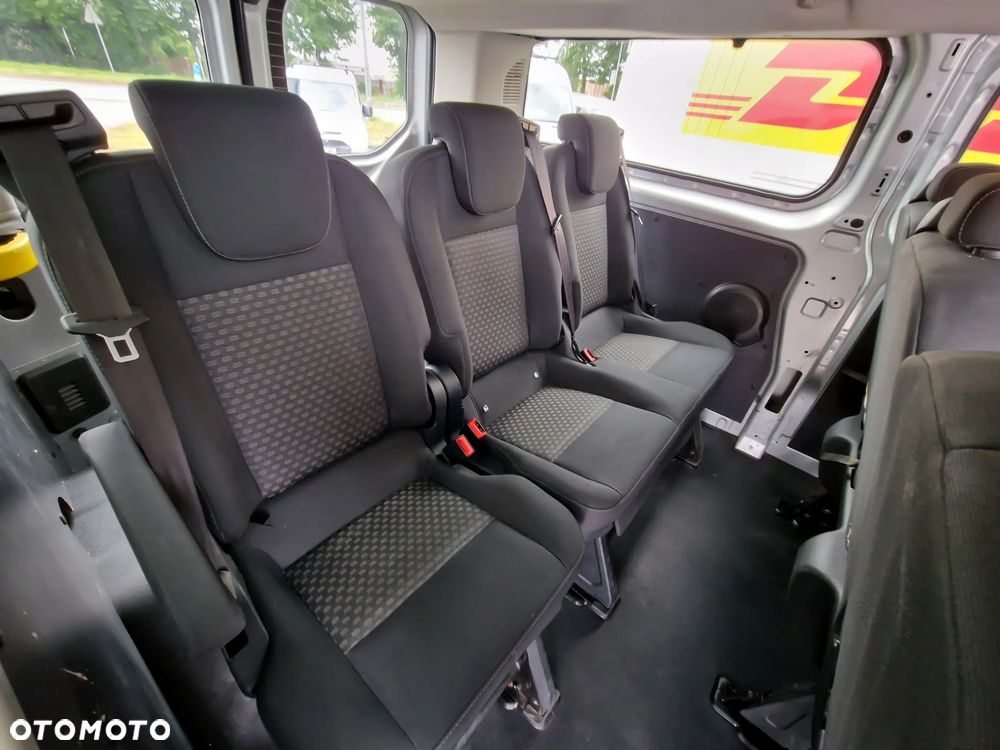 Ford Transit Custom - 11