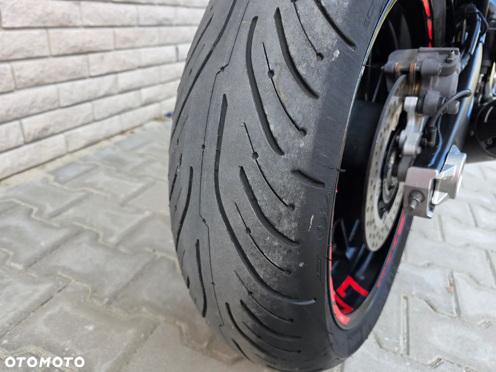 Yamaha MT - 11