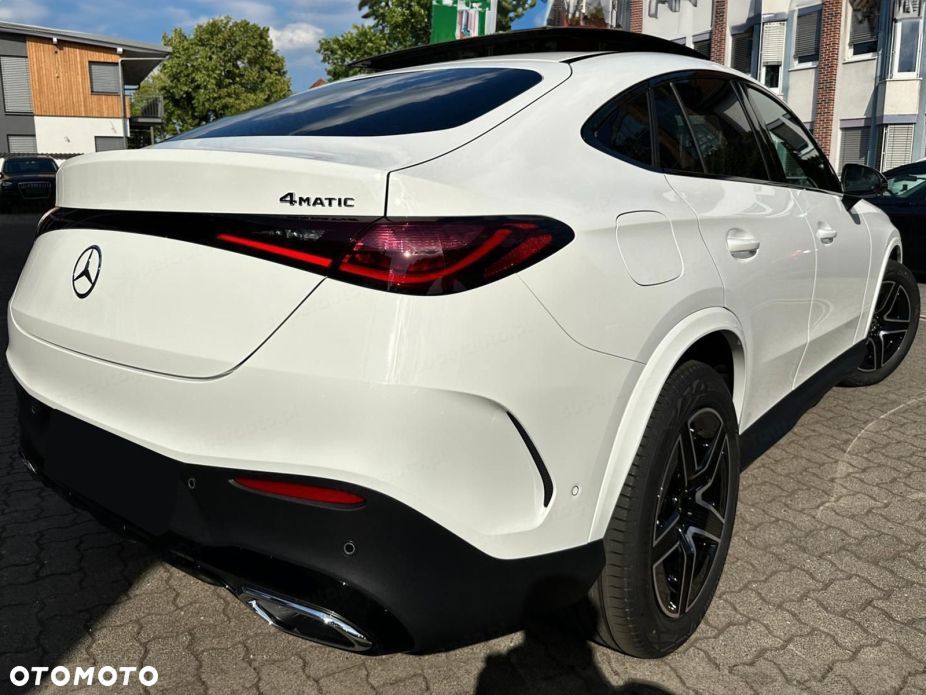 Mercedes-Benz GLC 300 mHEV 4-Matic AMG Line - 7