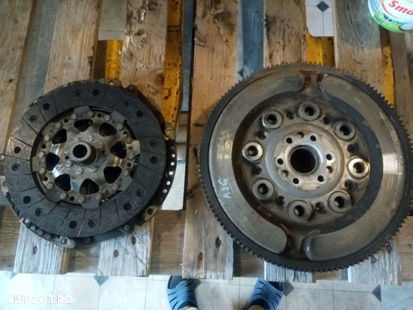 Volanta Peugeot 307 1.6 HDI 330000242 kit ambreiaj placa disc
