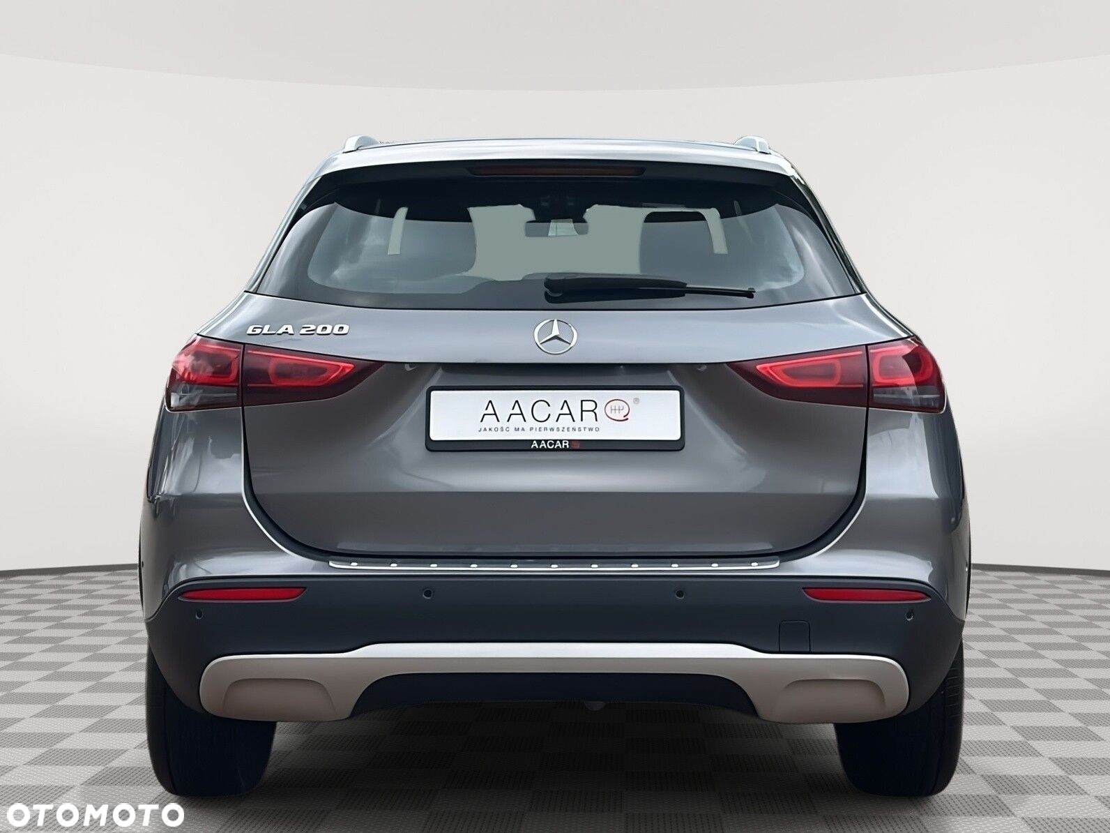 Mercedes-Benz GLA 200 Progressive - 3