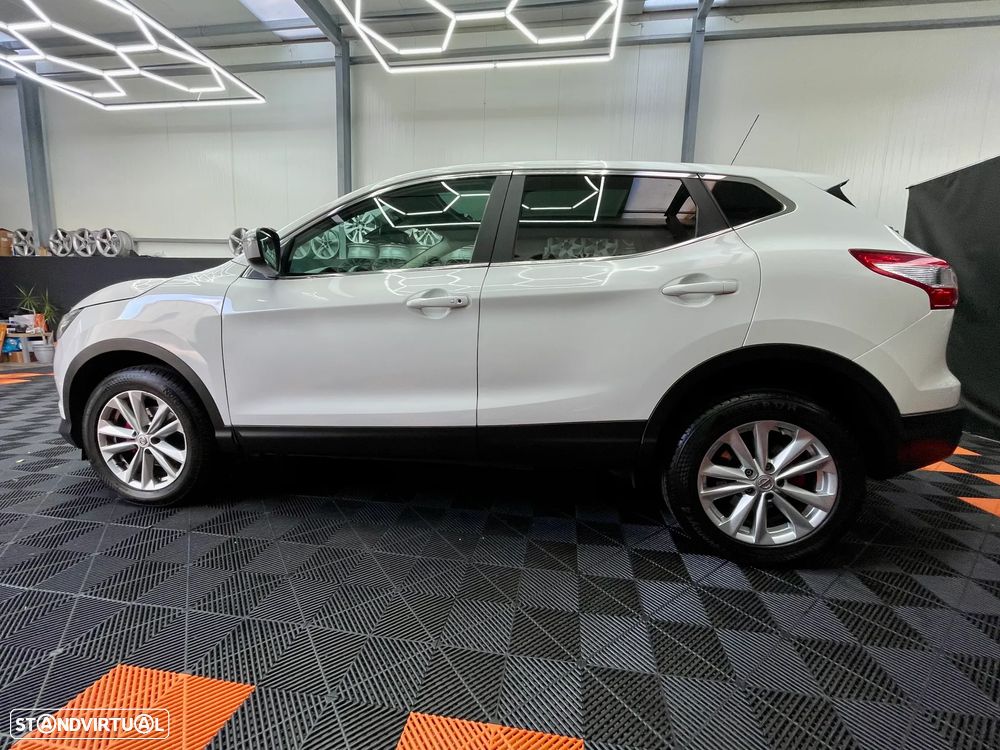 Nissan Qashqai 1.5 dCi Tekna Sport 17 129g - 4