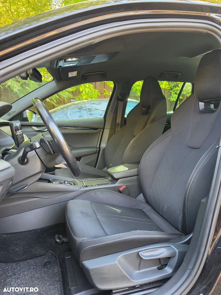 Skoda Octavia 1.5 TSI ACT DSG Sport Edition - 9