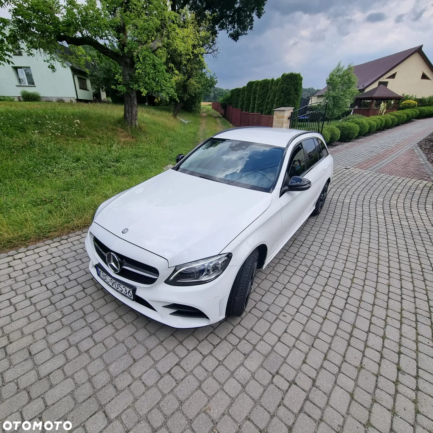 Mercedes-Benz Klasa C 220 d 4MATIC 9G-TRONIC - 3