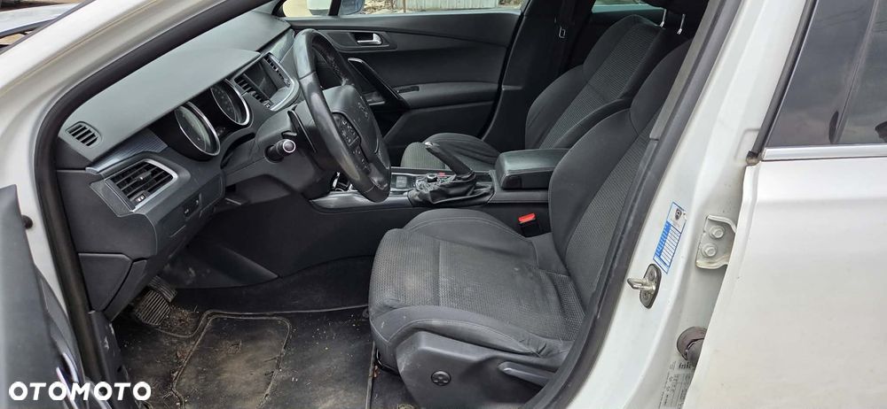 PEUGEOT 508 kombi fotel kanapa tył - 3