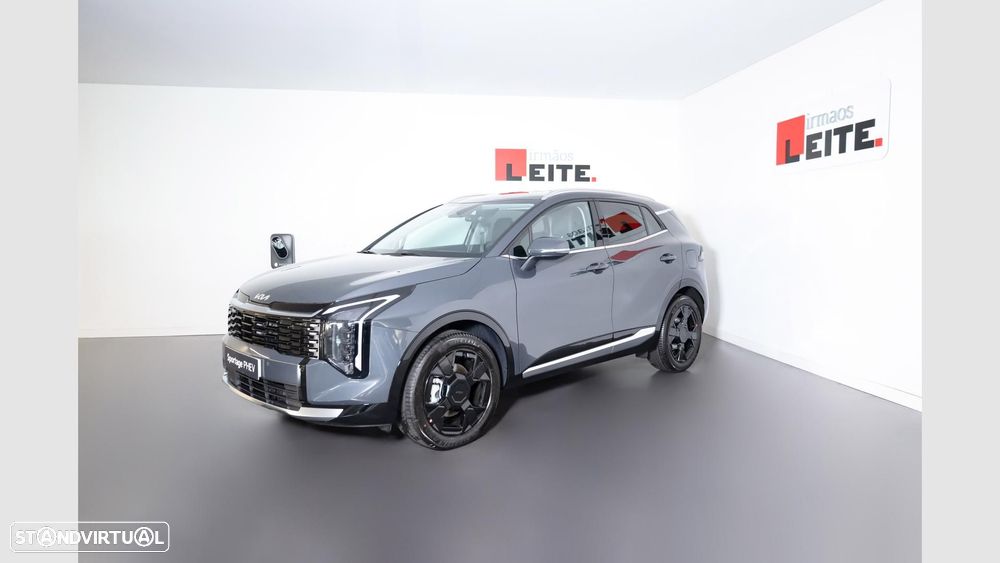 Kia Sportage 1.6 T-GDi PHEV Tech — fotografia 3