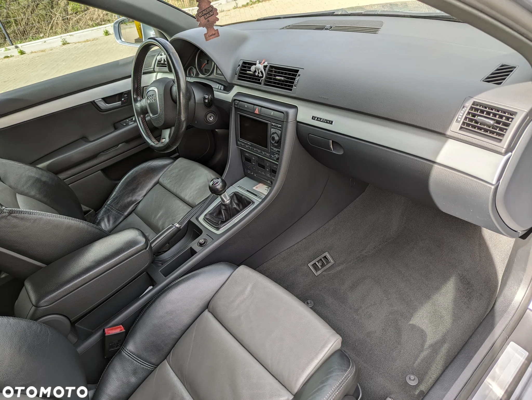 Audi A4 Avant 3.0 TDI Quattro - 10