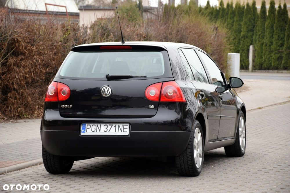 Volkswagen Golf 1.6 Goal - 6