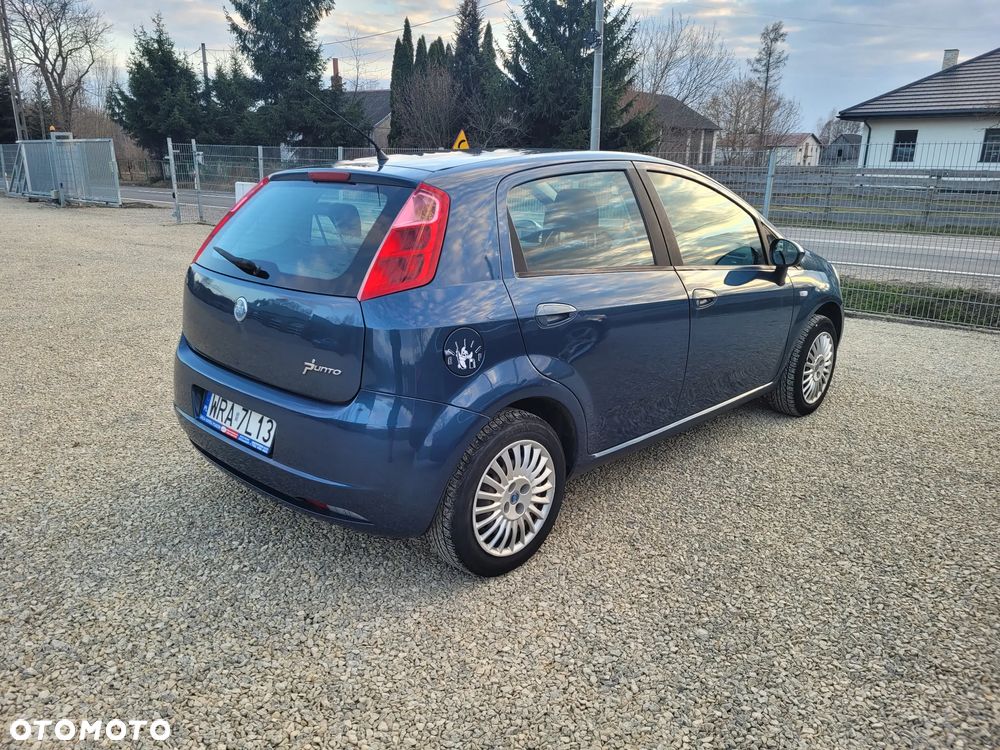 Fiat Grande Punto - 33