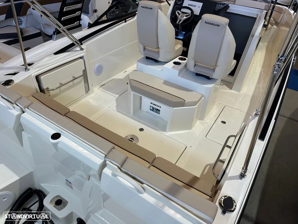 Quicksilver Activ 805 Open - 6