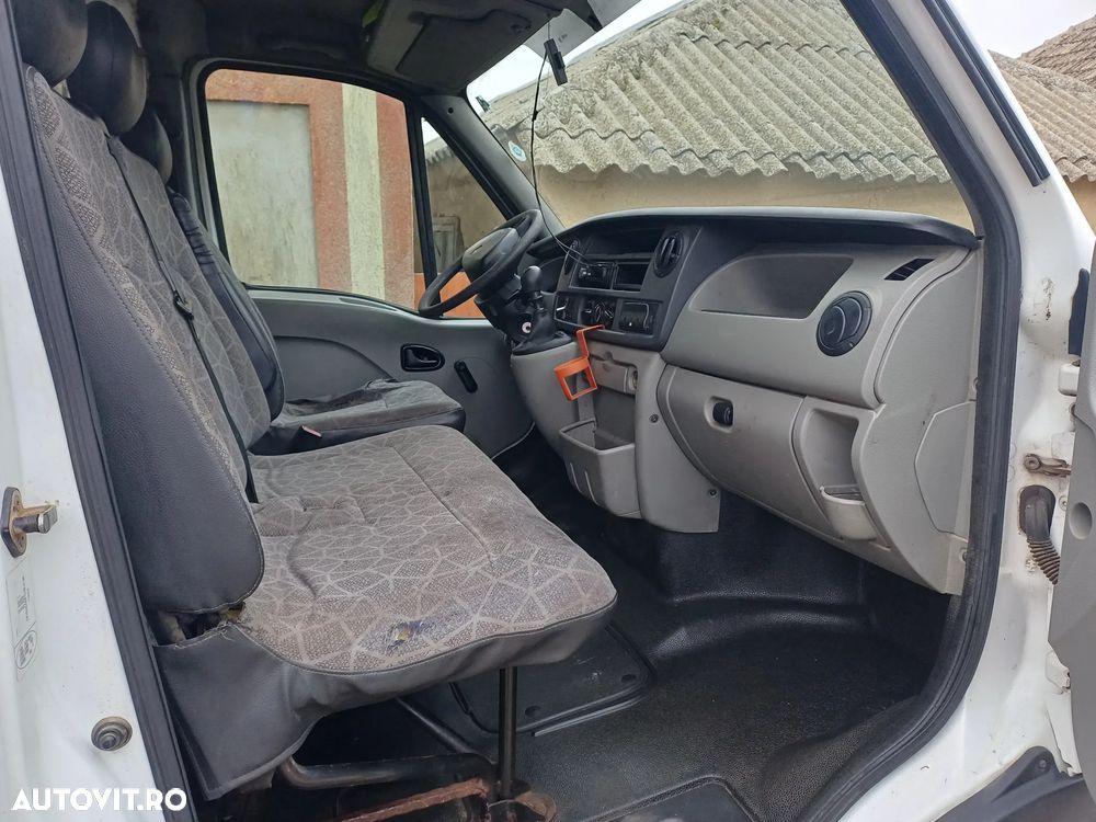 Renault Master 2.5 dCi 120 L2H3 - 2