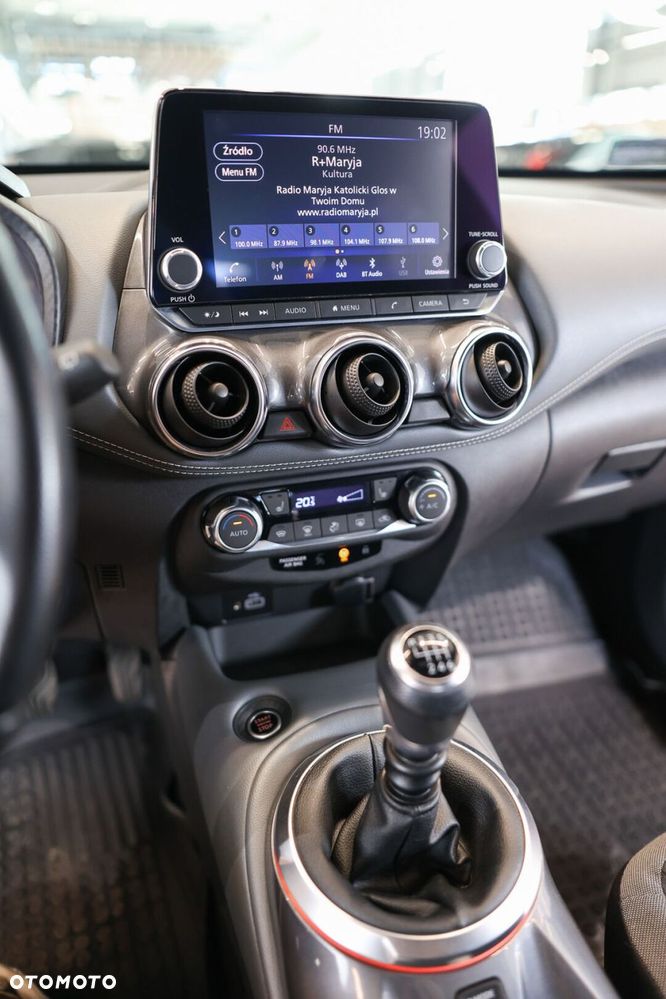 Nissan Juke 1.0 DIG-T Tekna - 14