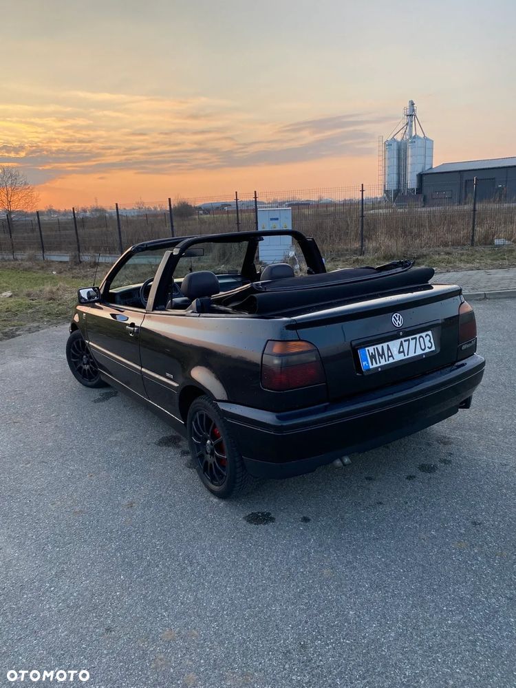 Volkswagen Golf - 12