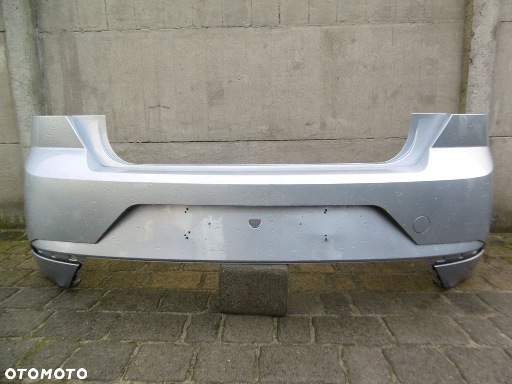 SEAT IBIZA 6F0 2017r> - zderzak tylny - 1