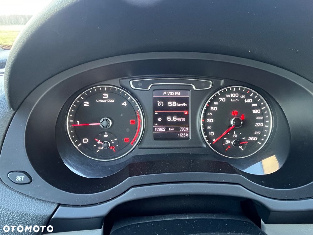 Audi Q3 2.0 TDI - 10