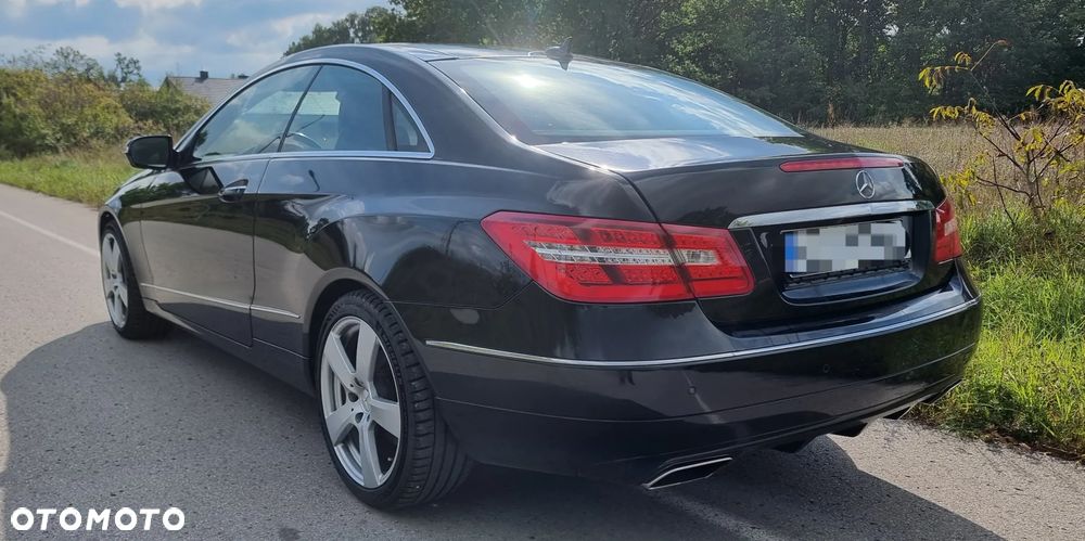 Mercedes-Benz Klasa E 500 - 6
