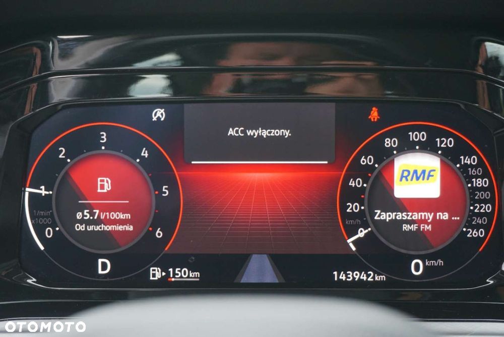 Volkswagen Golf - 14