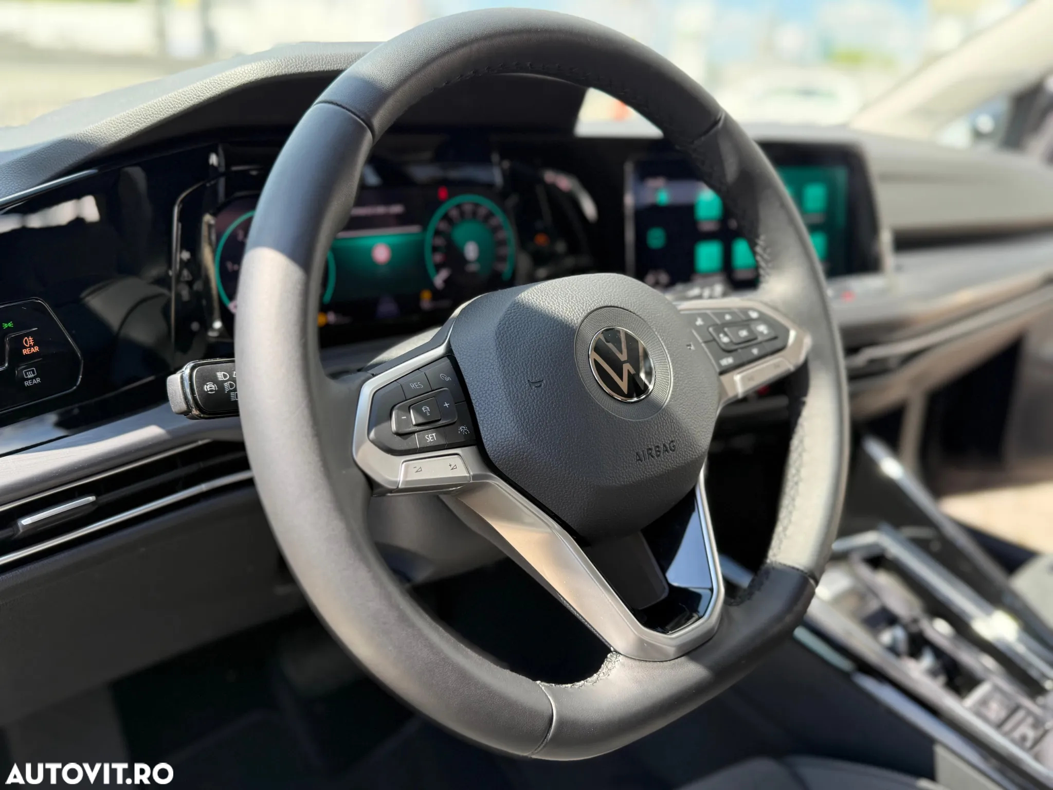 Volkswagen Golf 2.0 TDI DSG Style - 11