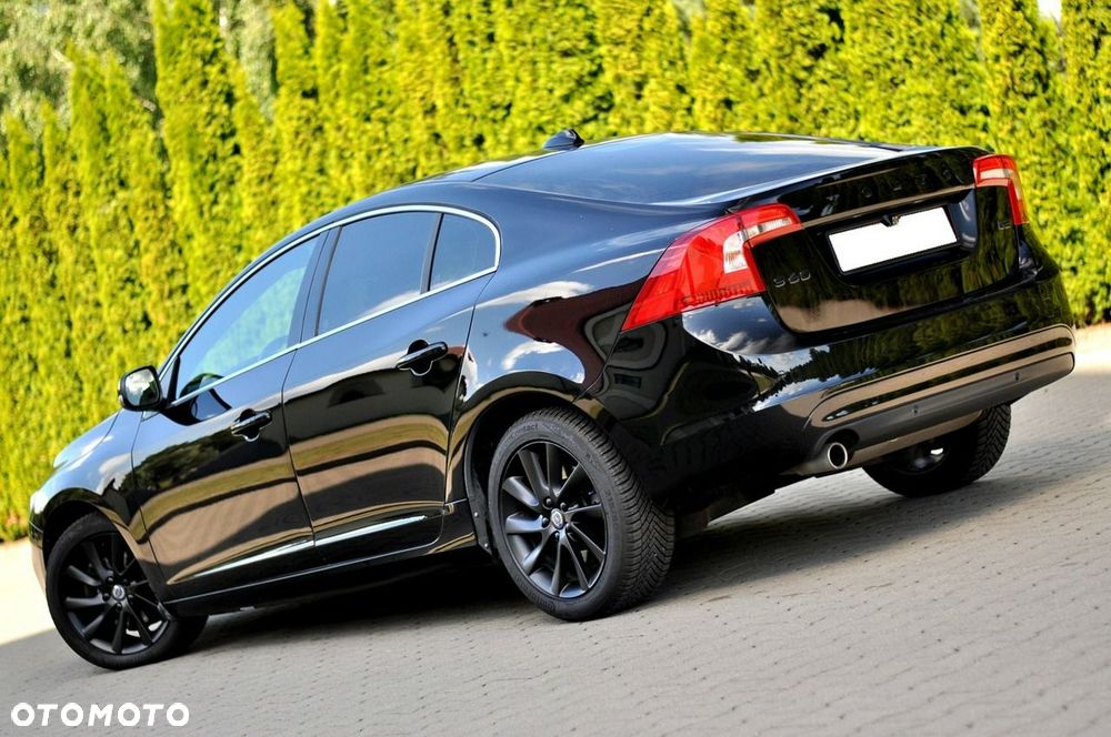 Volvo S60 D2 Drive-E Momentum - 3