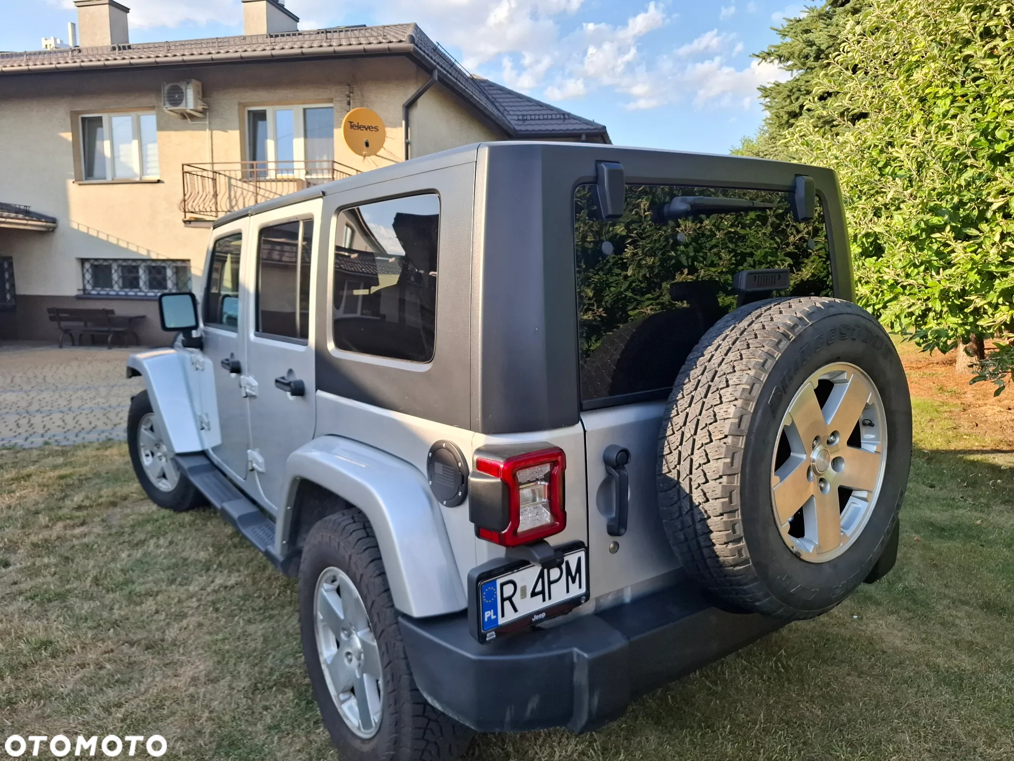 Jeep Wrangler - 11