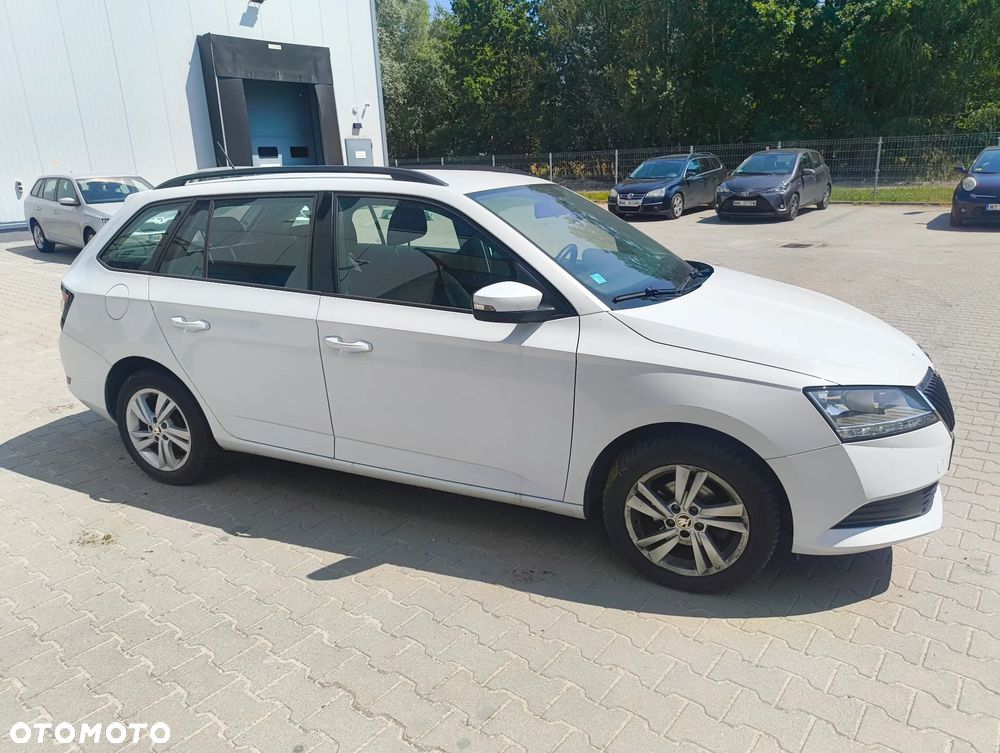 Skoda Fabia 1.0 TSI Ambition - 3