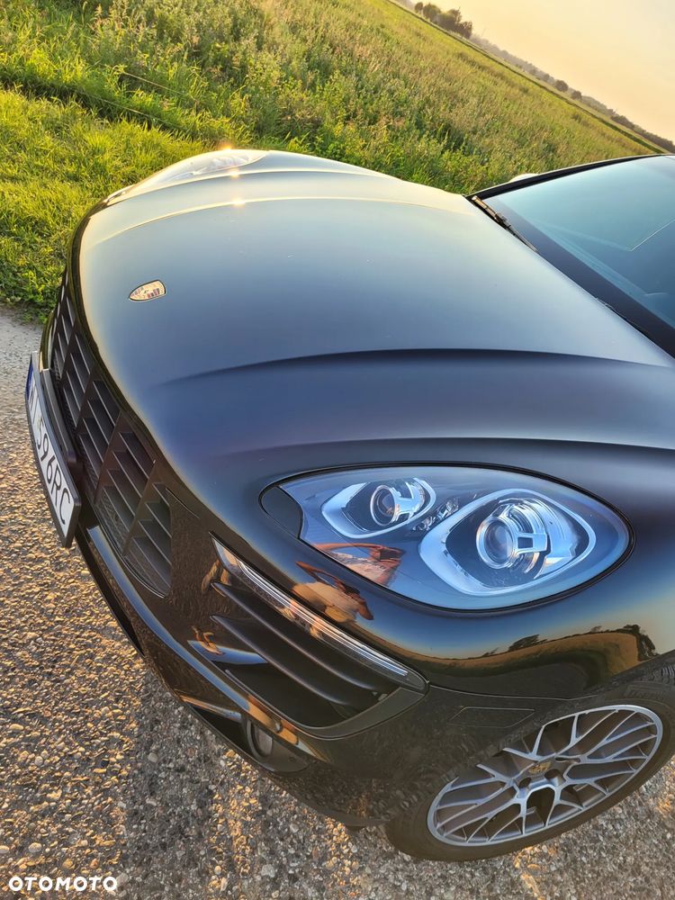 Porsche Macan - 4