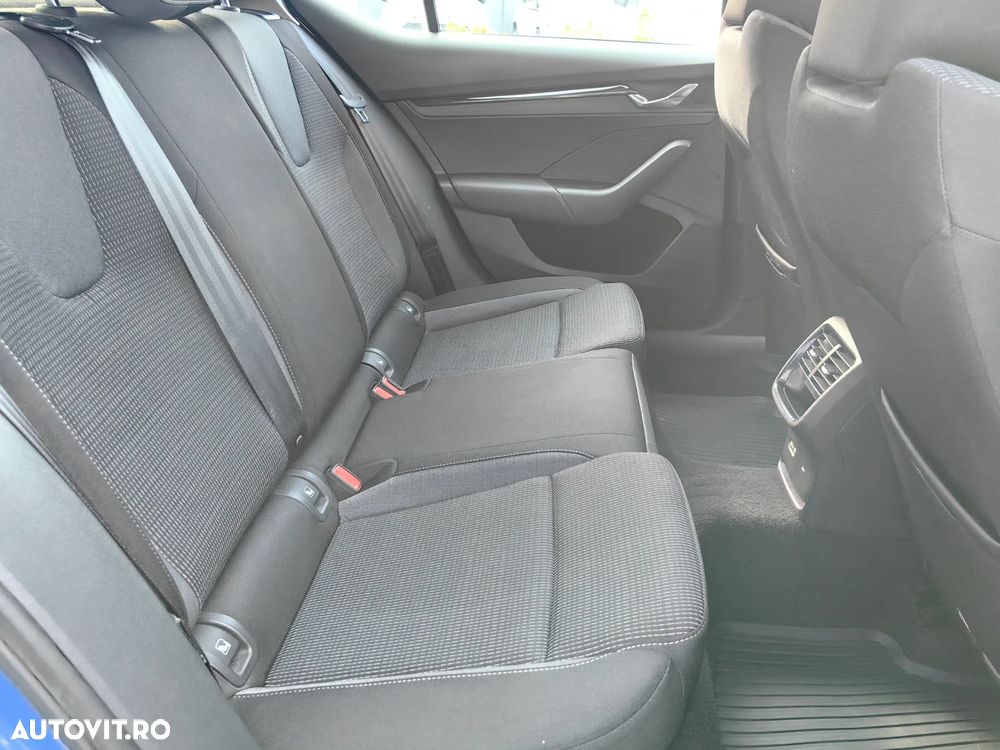 Skoda Octavia - 7