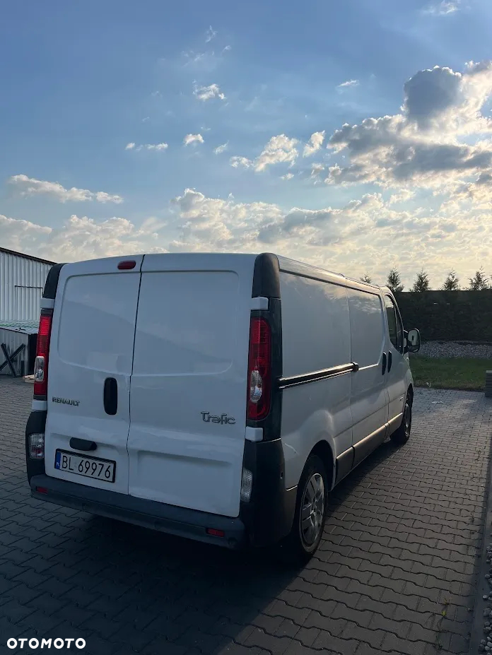 Renault trafic - 5