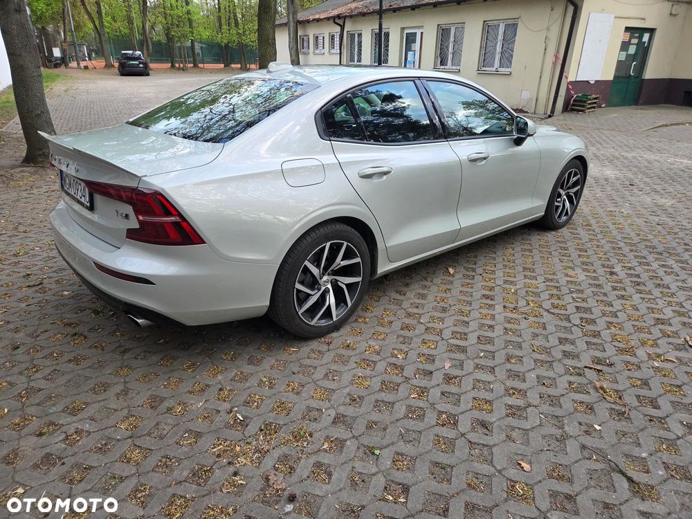 Volvo S60 T6 AWD Geartronic RDesign - 2