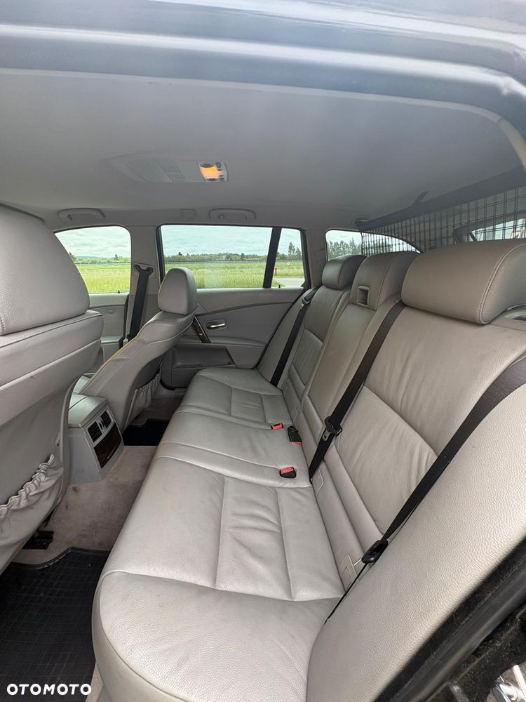 BMW Seria 5 535d - 6