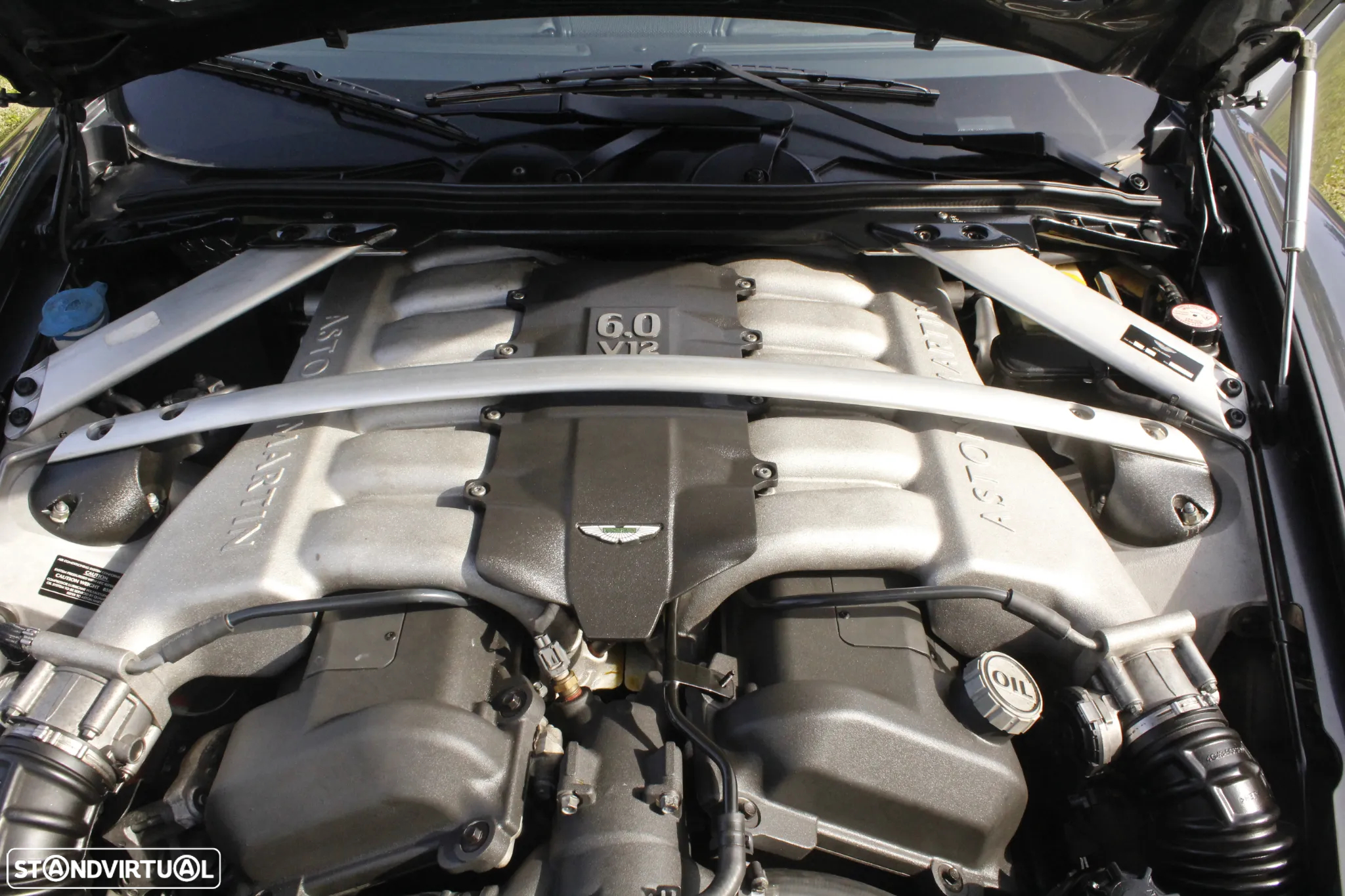 Aston Martin DB9 Coupe Touchtronic - 39