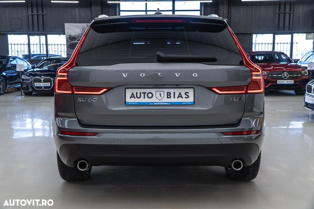 Volvo XC 60 Recharge T8 Twin Engine eAWD Inscription - 32