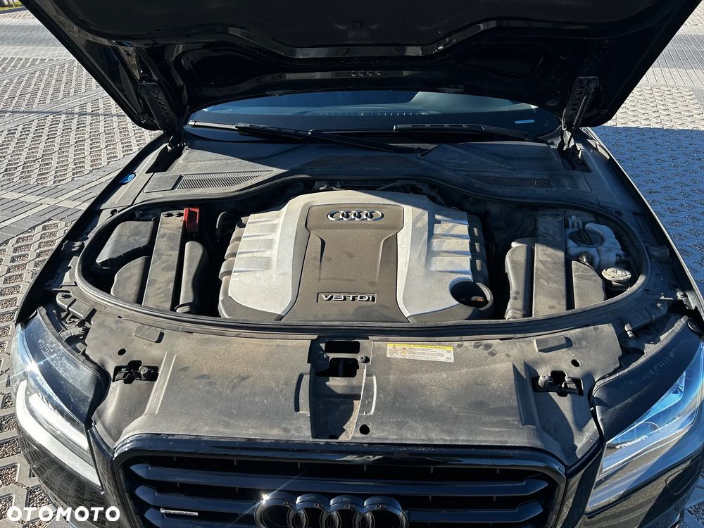 Audi A8 4.2 TDI Quattro - 12