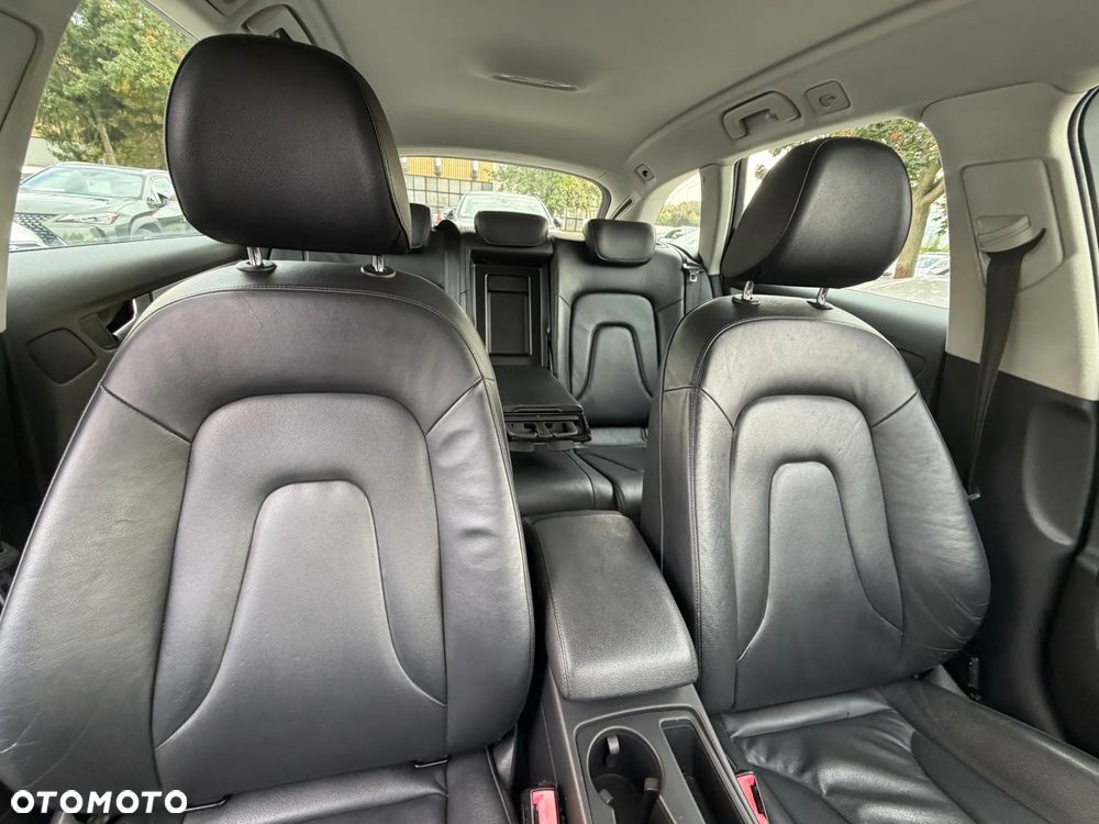 Audi A4 Avant 2.0 TDI DPF quattro Ambiente - 25