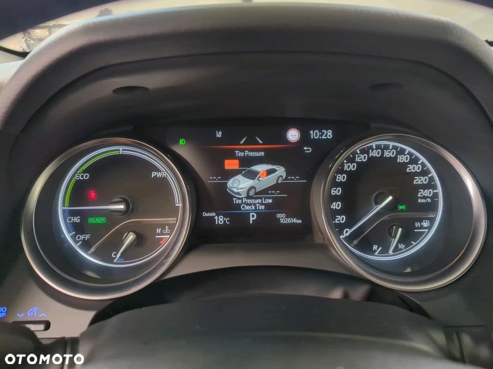 Toyota Camry 2.5 Hybrid Comfort CVT - 11