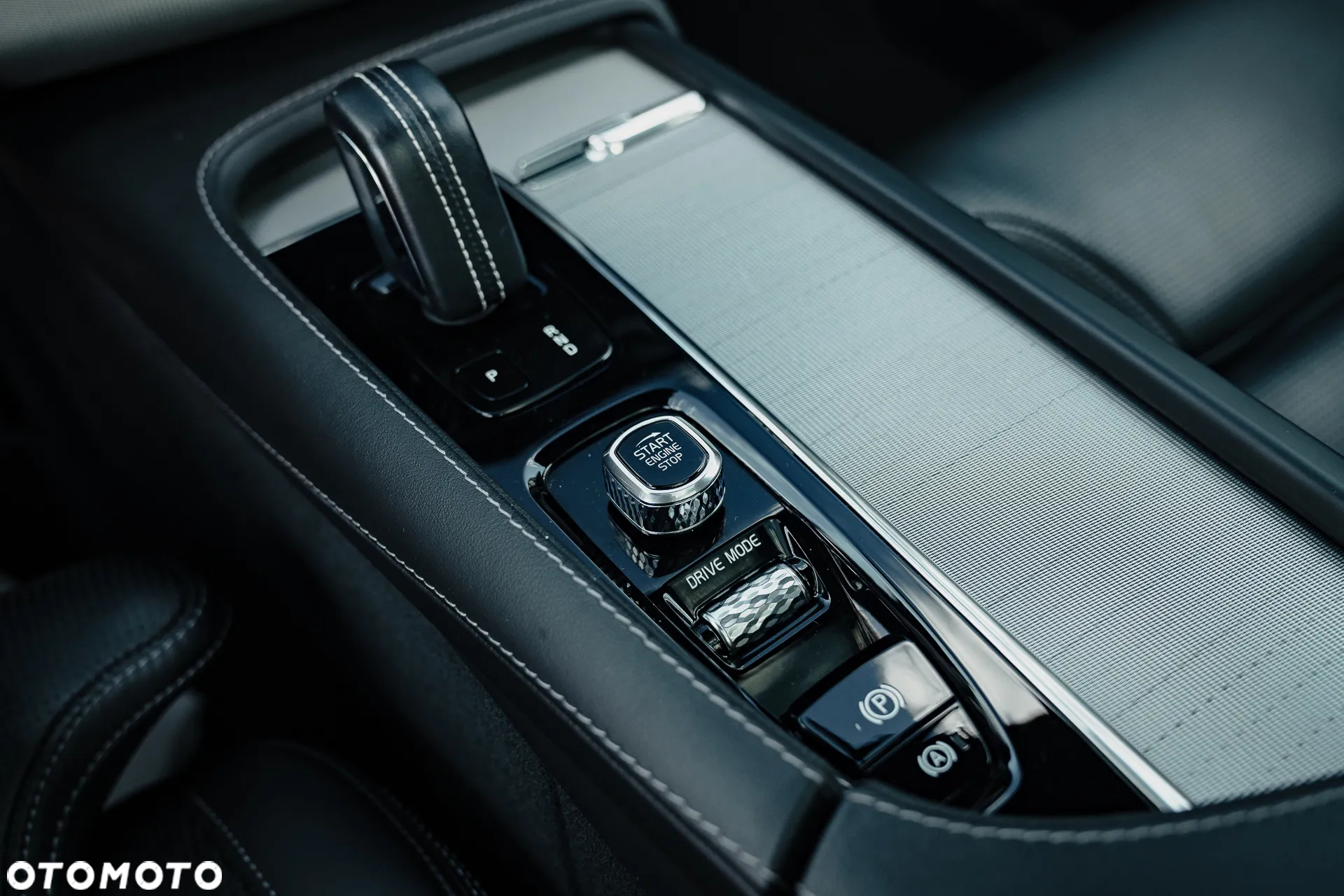 Volvo XC 90 - 24