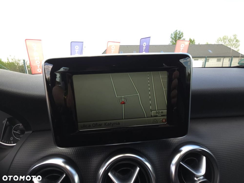 Mercedes-Benz Klasa A 180 (BlueEFFICIENCY) Style - 33
