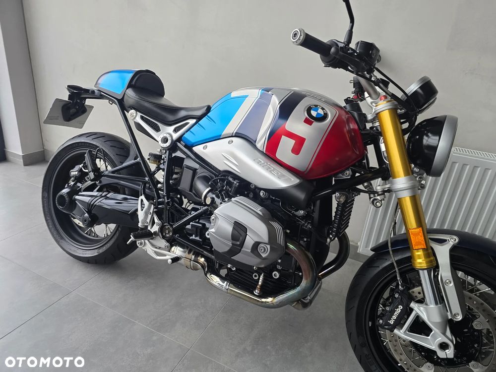 BMW R - 33