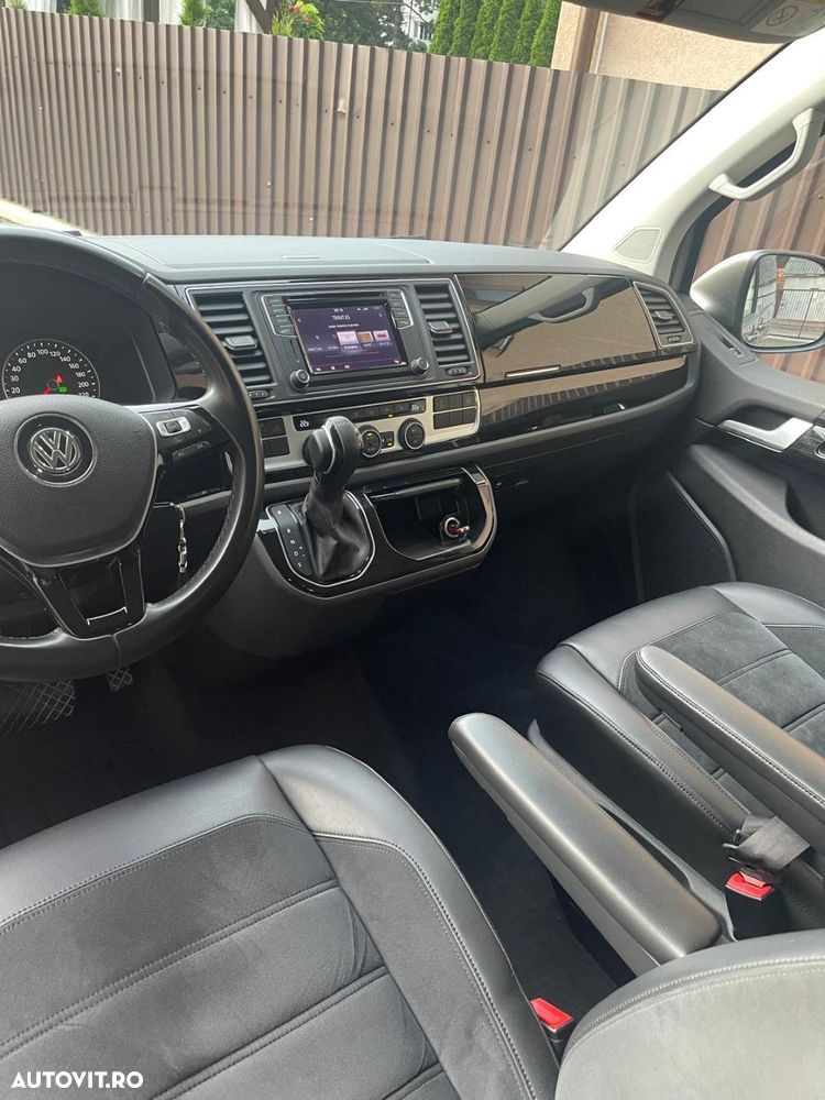 Volkswagen Multivan - 11