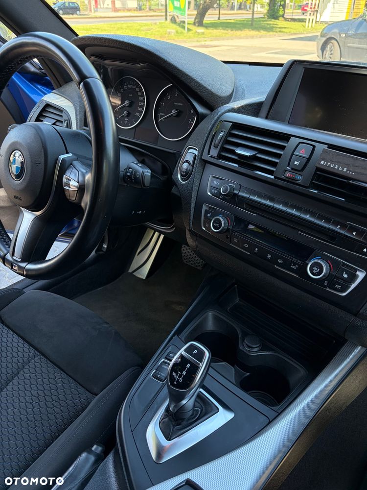 BMW 1M - 24