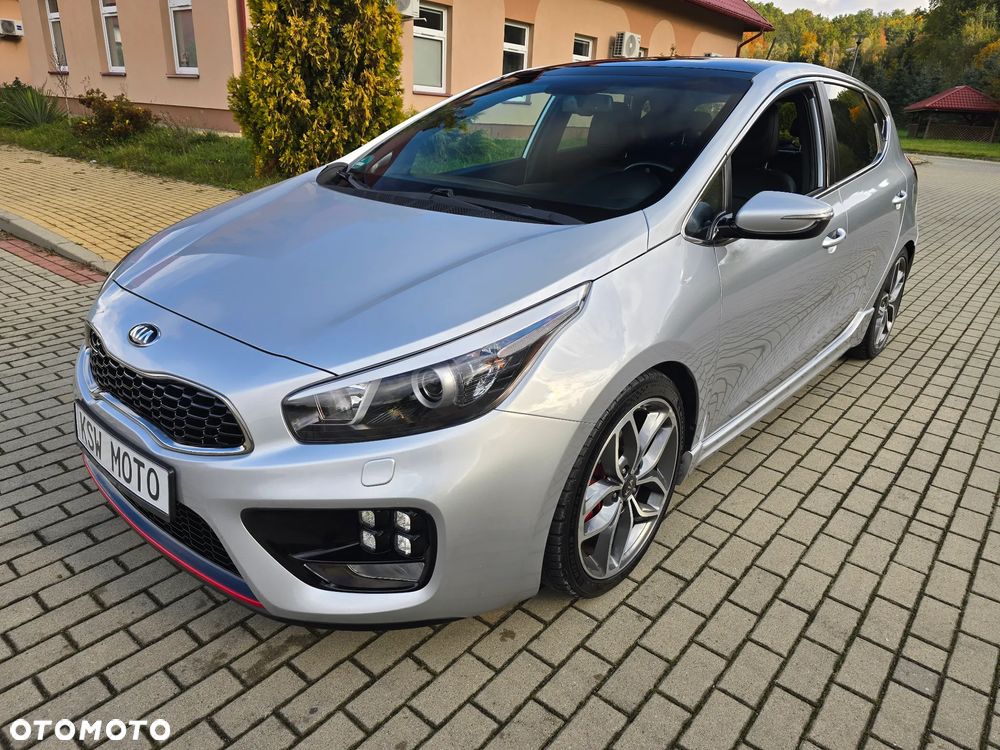 Kia Ceed Cee'd 1.6 T-GDI GT - 12