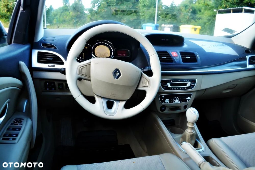 Renault Megane 1.6 16V Confort Authentique - 7