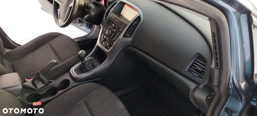 Opel Astra - 6