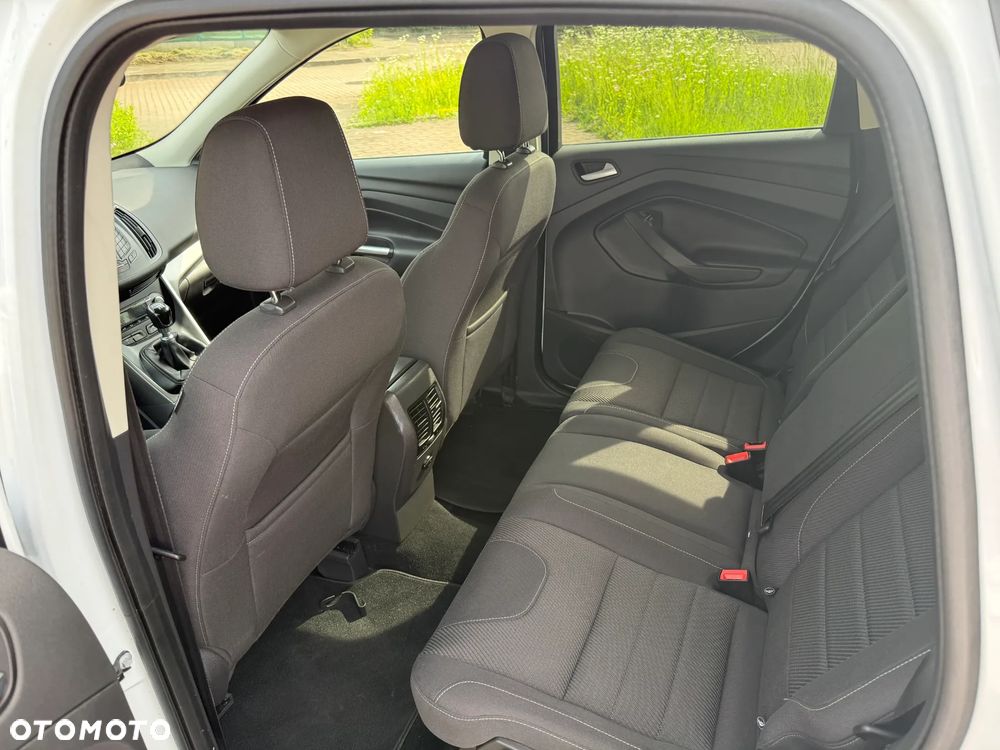 Ford Kuga 1.6 EcoBoost 2x4 SYNC - 10