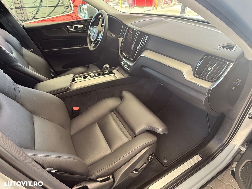 Volvo XC 60 B4 D Core - 14