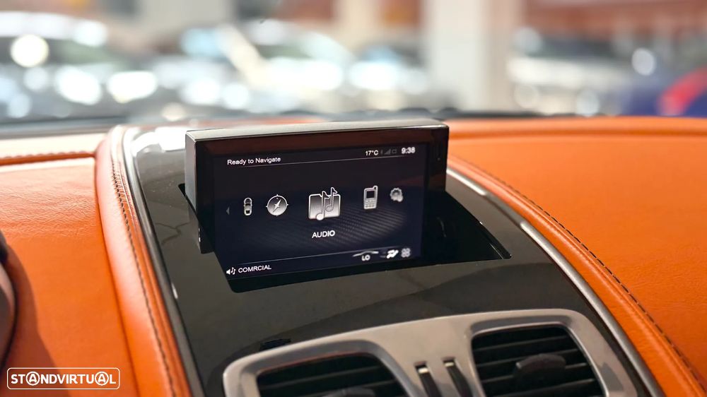 Aston Martin Vanquish Touchtronic 2 - 34