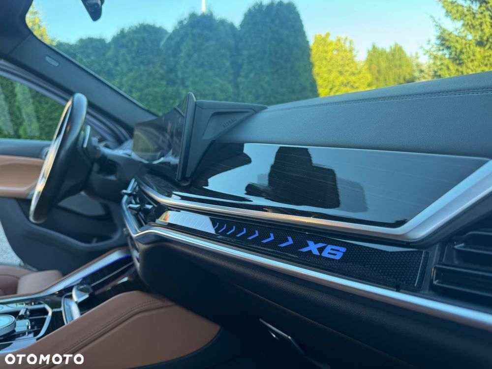 BMW X6 - 33