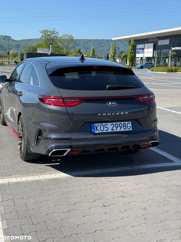 Kia ProCeed 1.6 T-GDI GT DCT - 6