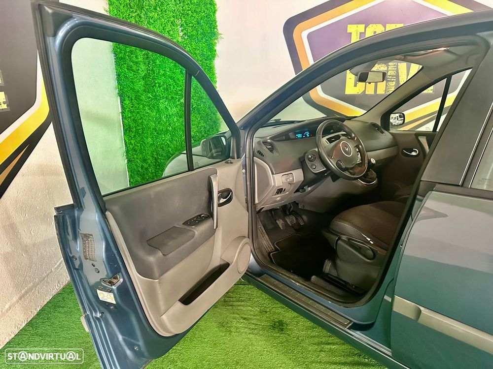Renault Scénic 1.9 dCi FAP Dynamique - 13