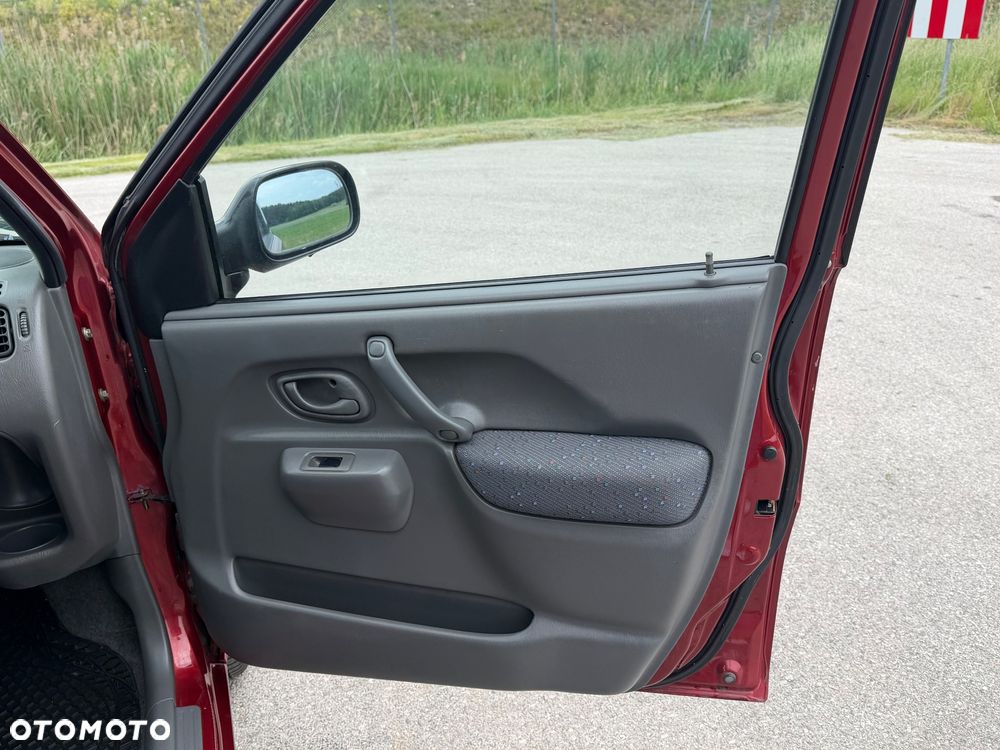 Suzuki Ignis - 24